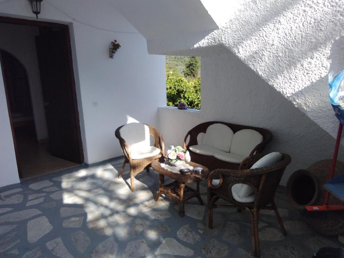 Villa Ourania Troulos Ngoại thất bức ảnh